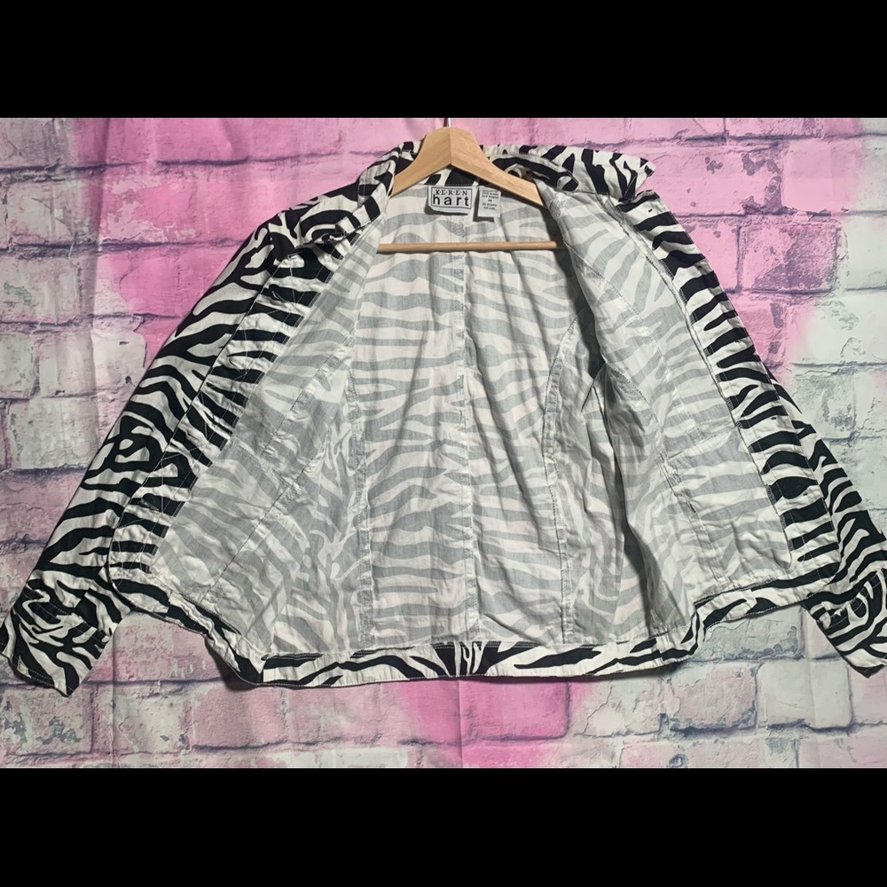 Zebra Jacket - Picture 2 of 3